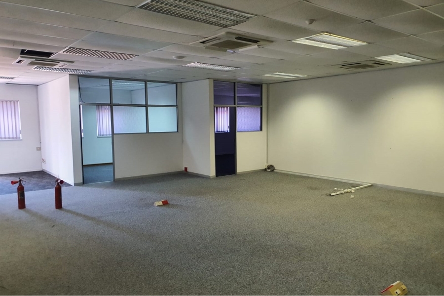 To Let commercial Property for Rent in Walmer Eastern Cape